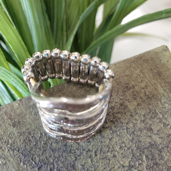 Silver Tone & Rhinestone Jewels Stretch Band Ring Stack Look 💥3 for $24💥 - Picture 13 of 14